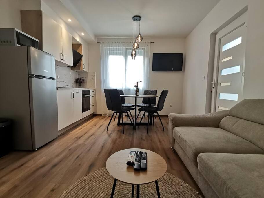Apartment S บาร์บินเย ภายนอก รูปภาพ