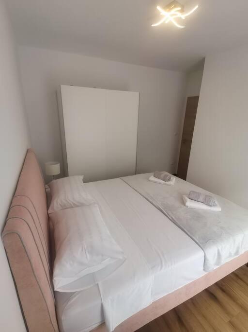 Apartment S บาร์บินเย ภายนอก รูปภาพ