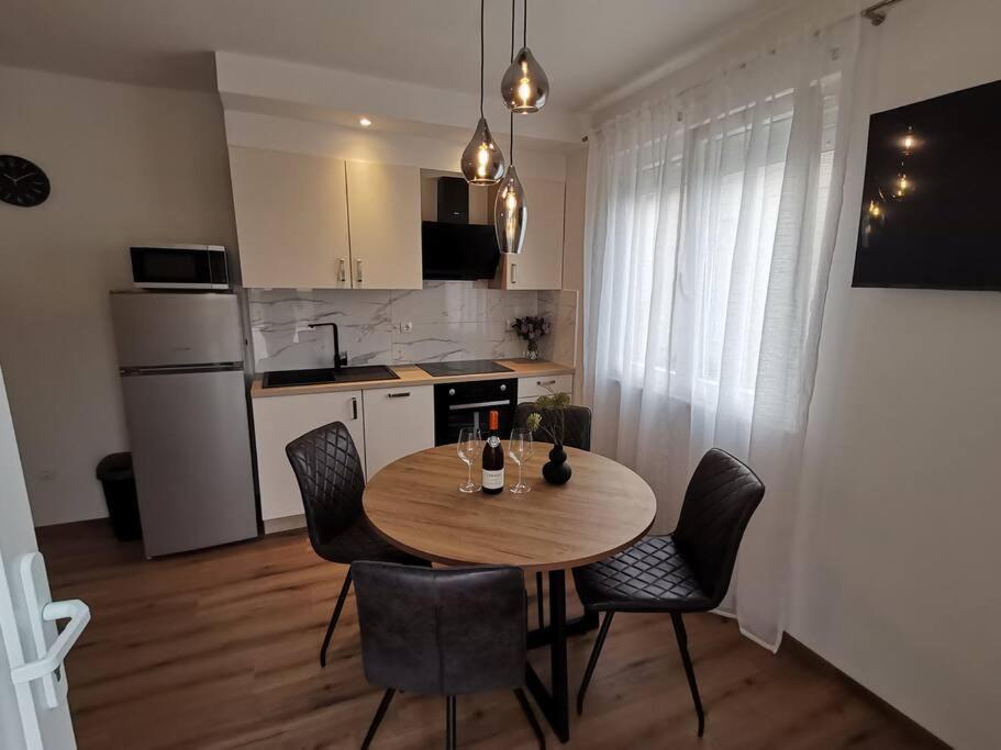 Apartment S บาร์บินเย ภายนอก รูปภาพ