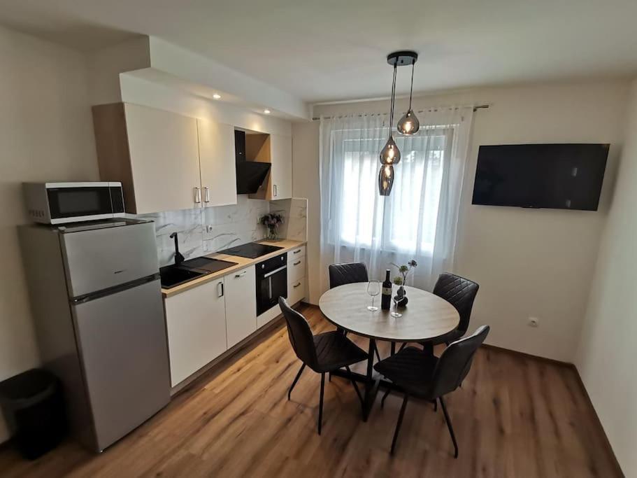 Apartment S บาร์บินเย ภายนอก รูปภาพ