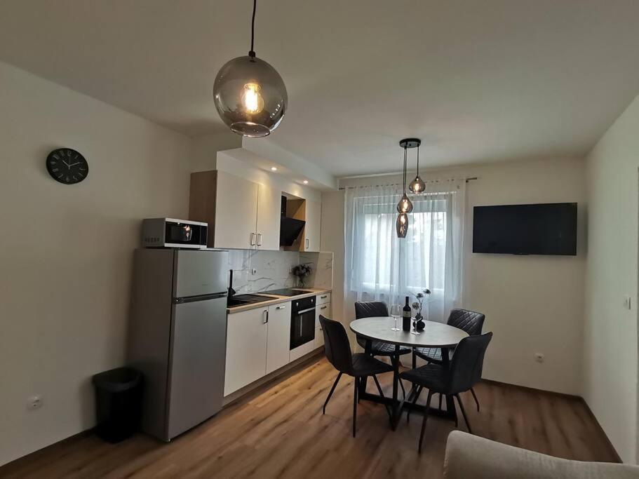 Apartment S บาร์บินเย ภายนอก รูปภาพ